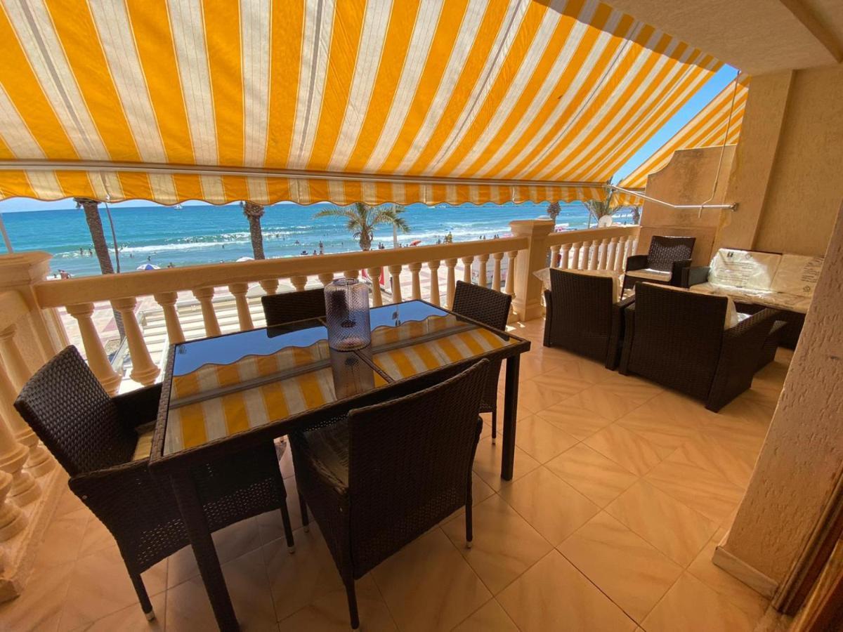 Apartamento Frente Al Mar En El Campello Ngoại thất bức ảnh