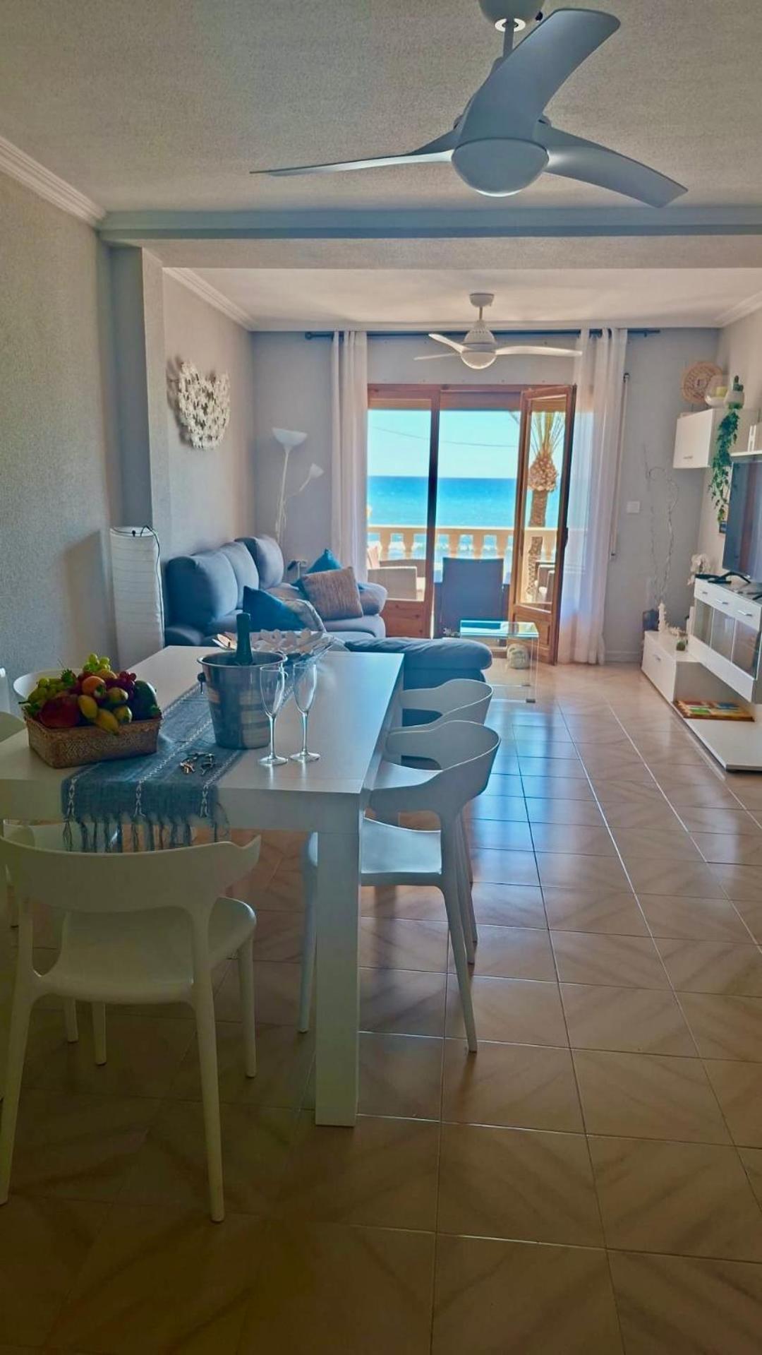 Apartamento Frente Al Mar En El Campello Ngoại thất bức ảnh
